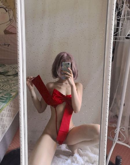 裙子里面的怪兽第一季_无删减完整版在线观看